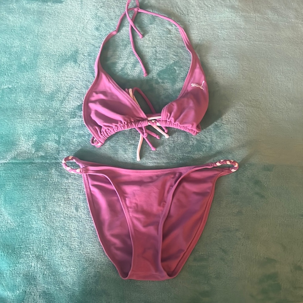 Puma Women's 2 piece Bikini Swimwear size M in lavender color